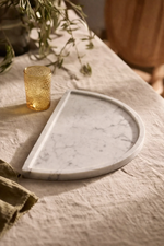 Load image into Gallery viewer, Carrara marble serving tray