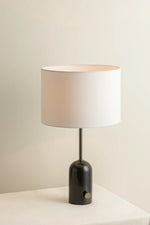 Load image into Gallery viewer, PENN TABLE LAMP - Black