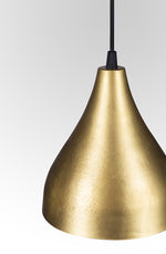 Load image into Gallery viewer, معلقة ناعومي - ذهبي