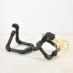 Load image into Gallery viewer, اباجورة علي شكل شخص يقرأ