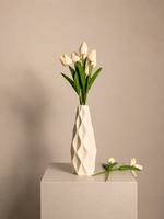 Load image into Gallery viewer, Floral Vase - off white