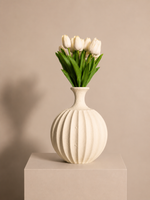 Load image into Gallery viewer, Malorinto Vase - off white