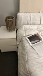 Load image into Gallery viewer, ROA table lamp - light brown