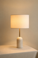 Load image into Gallery viewer, PENN TABLE LAMP - White