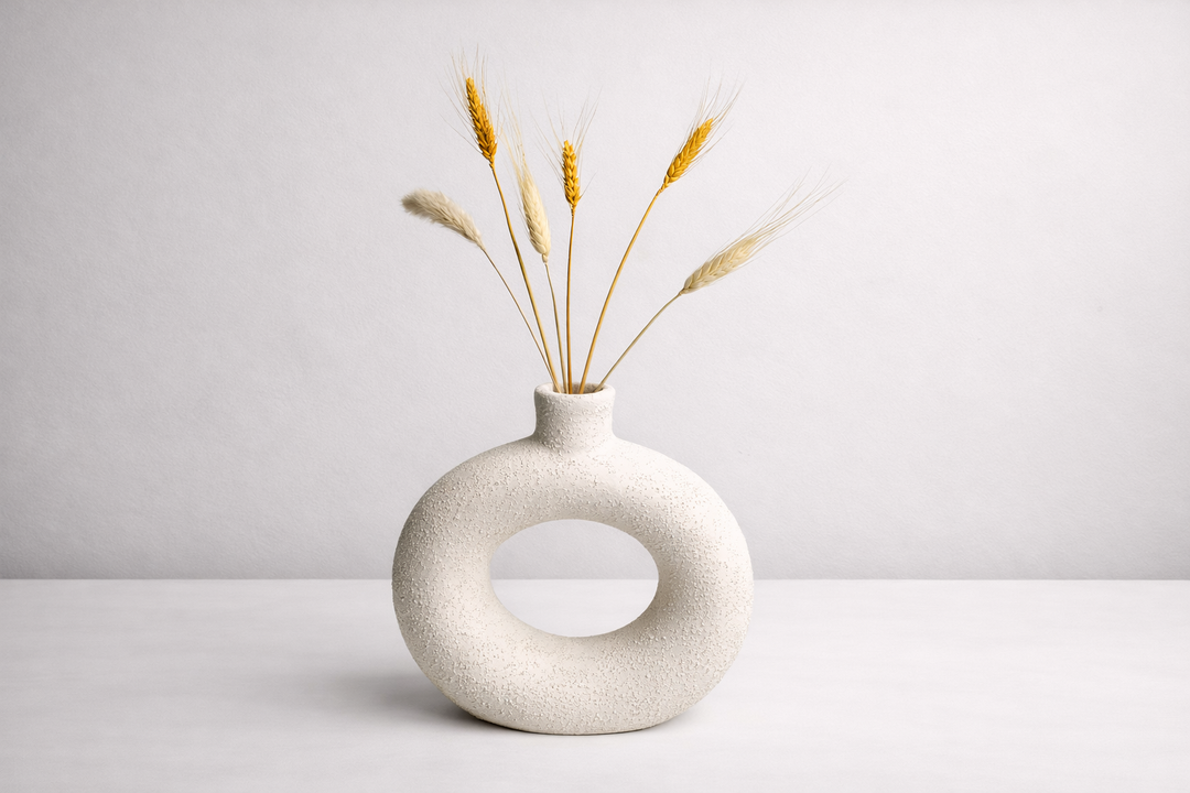 Ciambella white Vase ( includes dried stems)