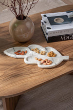 Load image into Gallery viewer, Calacatta leaf marble tray