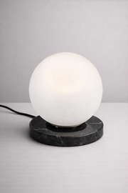 Marble Globo di vetro table lamp - Black