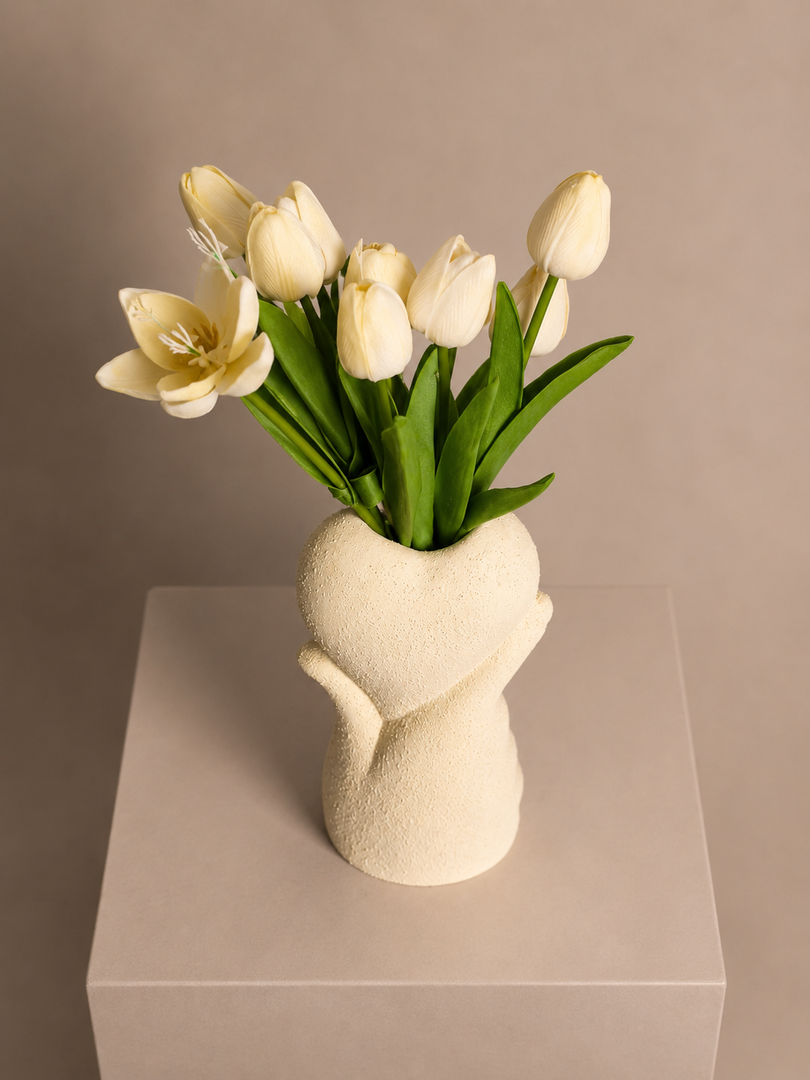 Amore Vase - off white