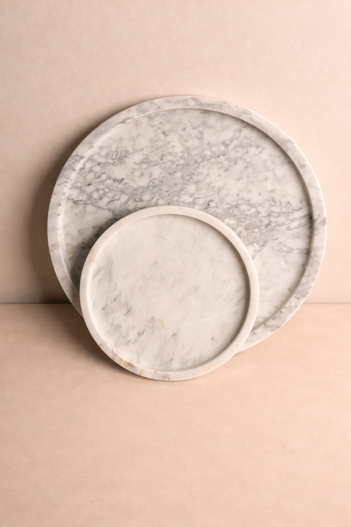 Carrara marble tray set (30 cm & 20 cm)