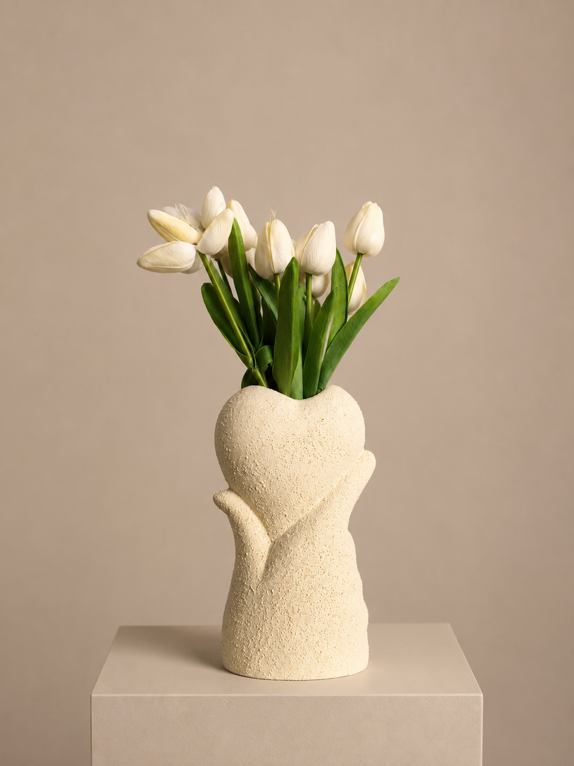 Amore Vase - off white