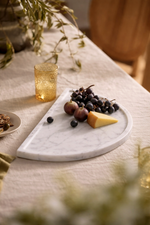 Load image into Gallery viewer, Carrara marble serving tray