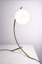 Load image into Gallery viewer, Gold  turn Globo di vetro table lamp