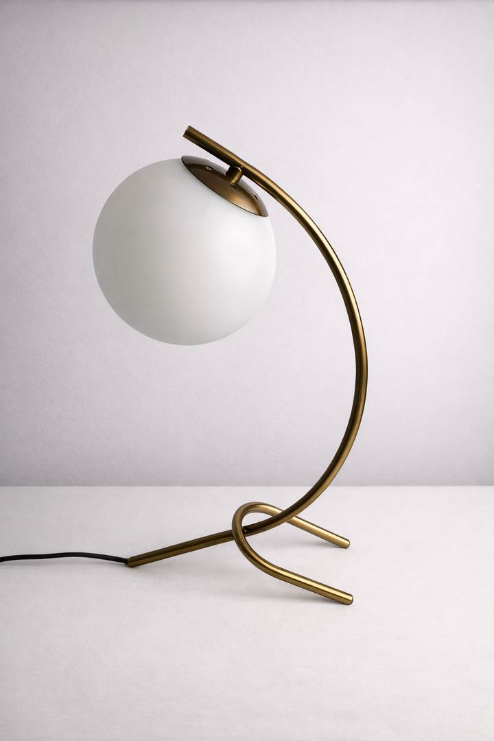 Gold  turn Globo di vetro table lamp