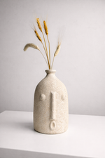 Load image into Gallery viewer, Alfeo white Vase ( includes dried stems)