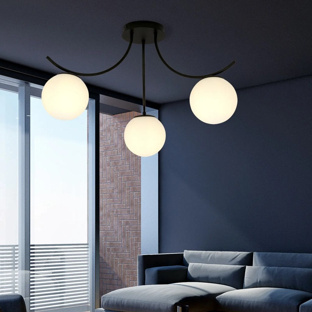 Black turned Globo di vetro Chandelier - 3 globes